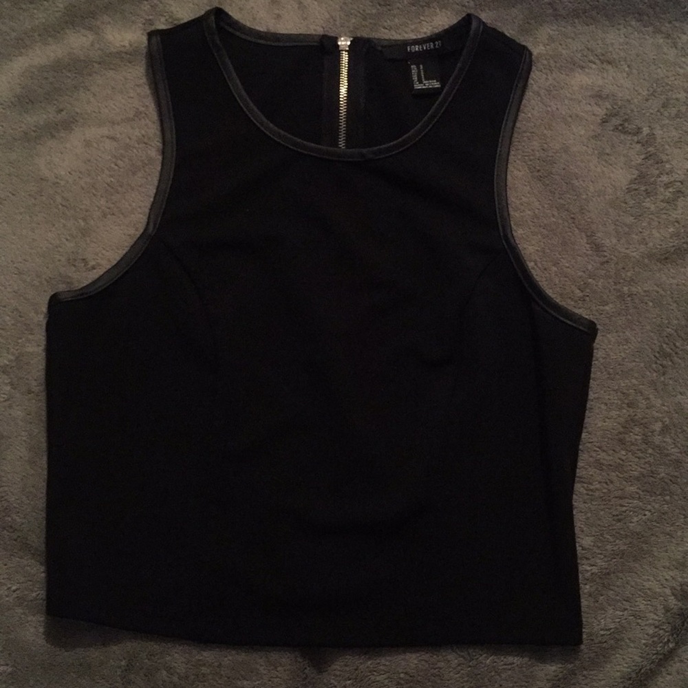 Black crop top